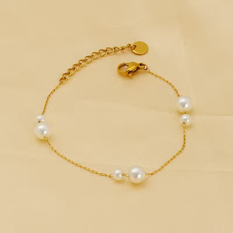 Dewdrop Pearl Bracelet