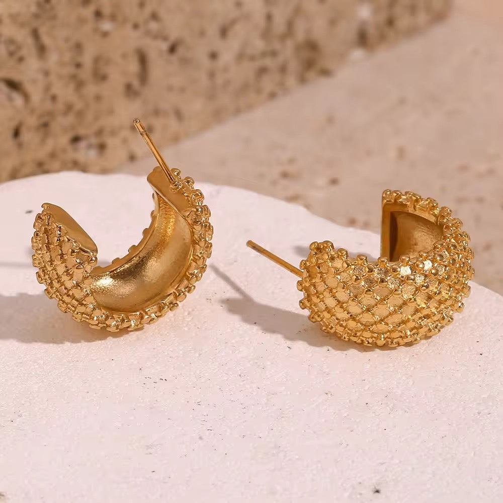 Timeless Glow Earrings