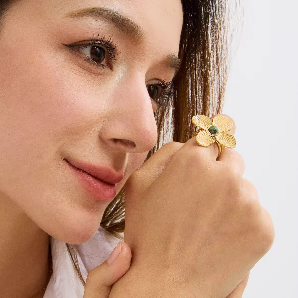 Bloom Circle Ring