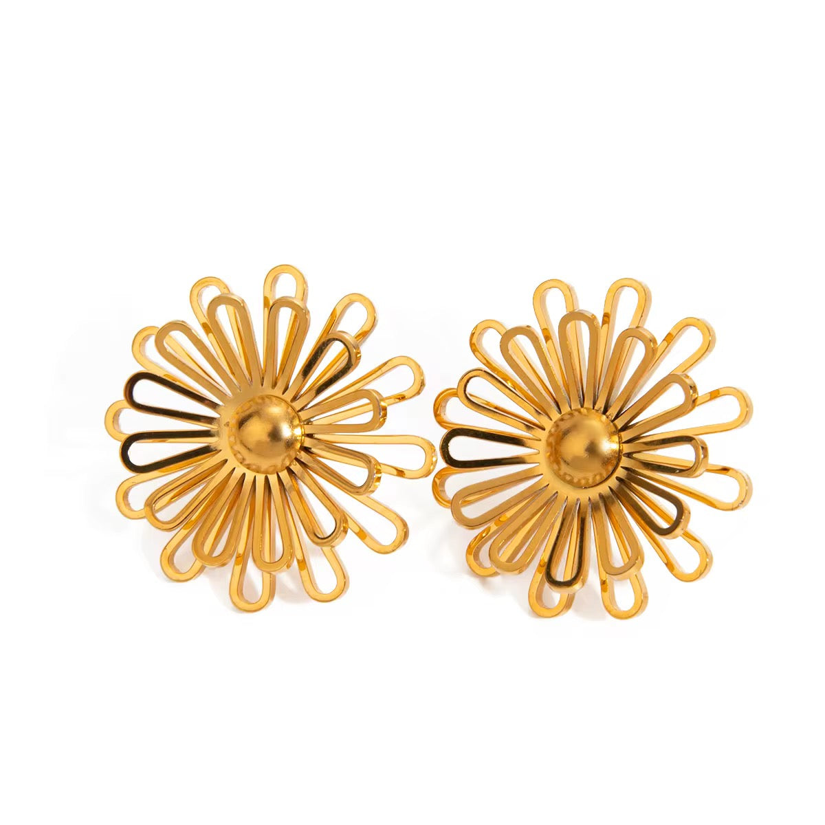 Petal Pop Stud Earrings