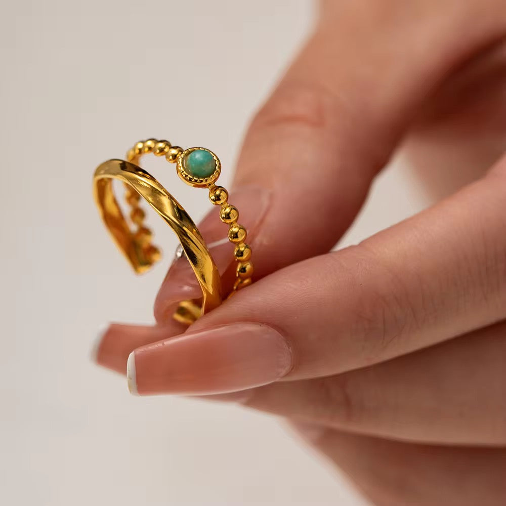 Lustrous Link Ring