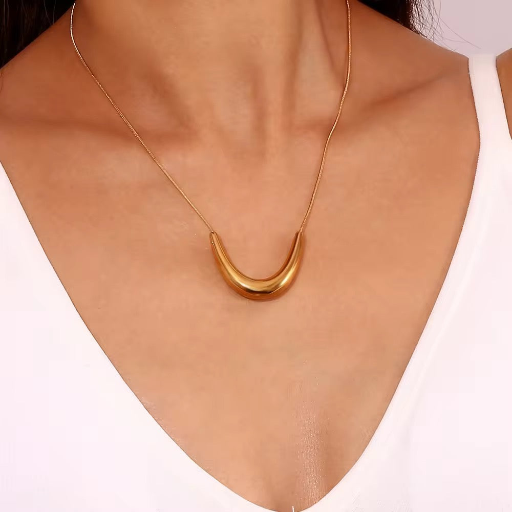 Lustrous Grace Neckchain