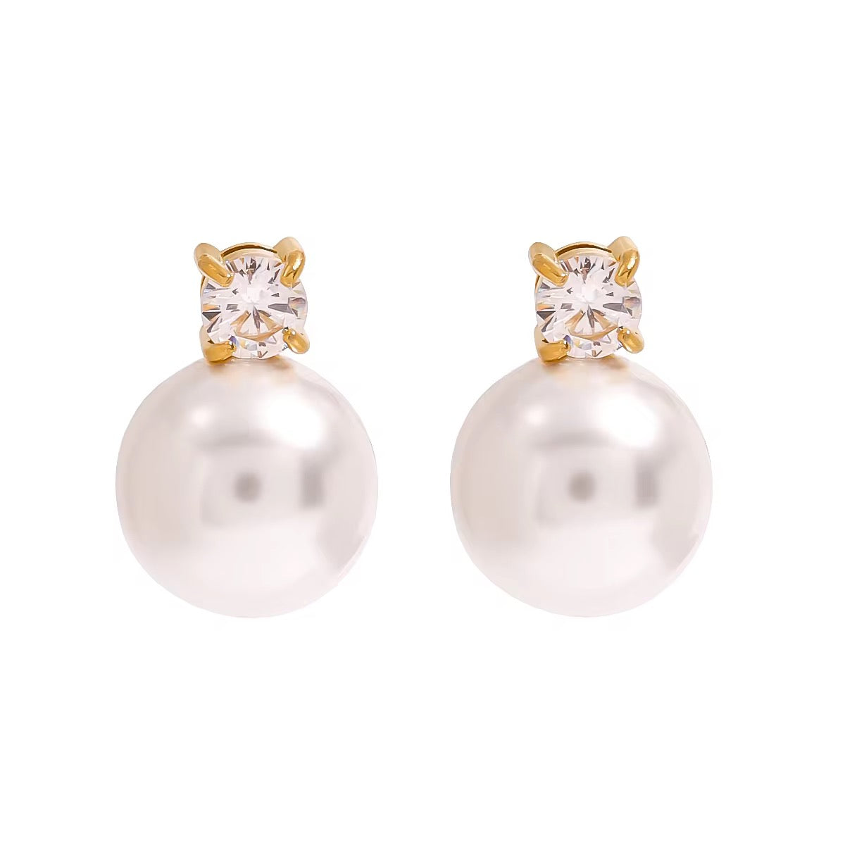 Pearl Poise Stud Earrings