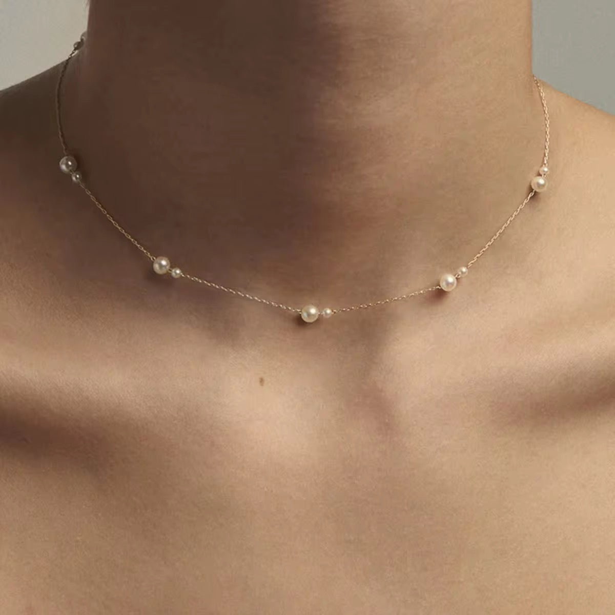 Opaline Thread Pearl Neckchain