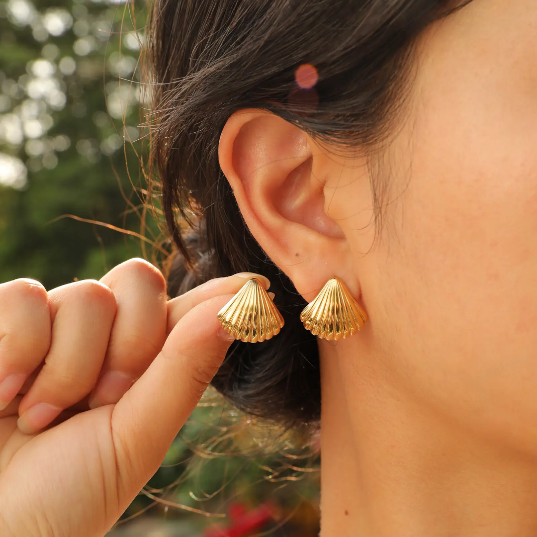 Seashell Spark Earrings