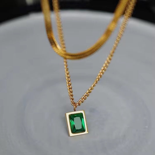 Hariyali Neckchain
