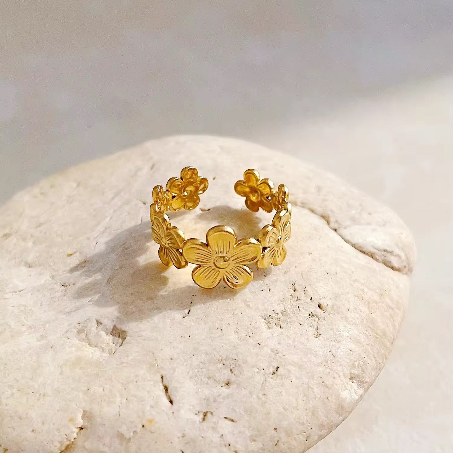 Blossom Ring