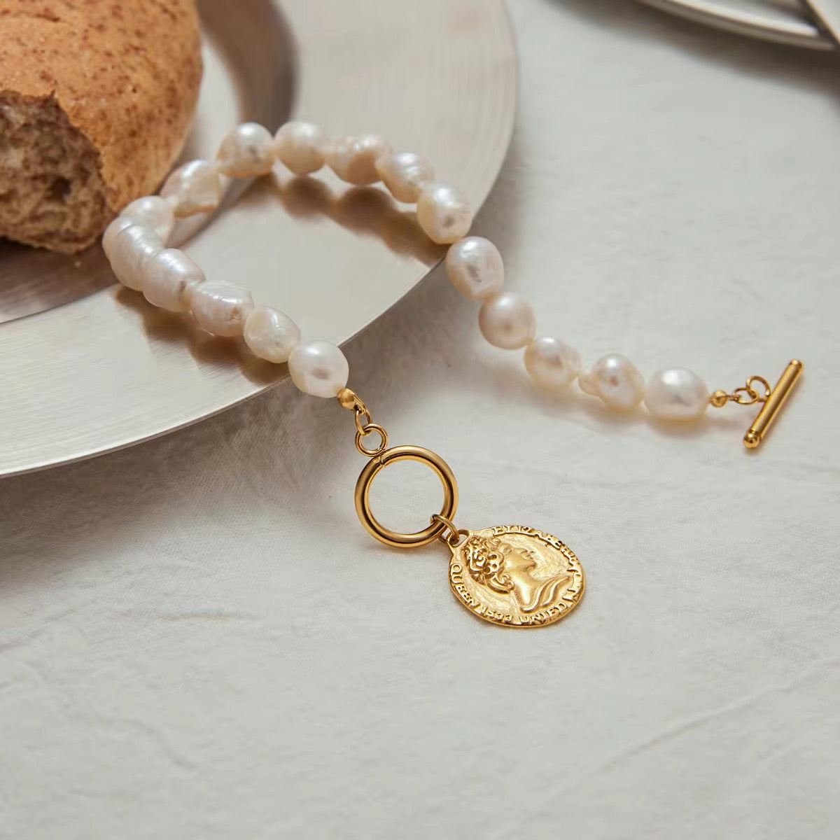 Vintage Classic Queen Bracelet