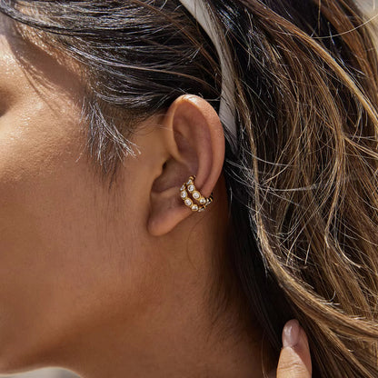 White zirconia class Ear Cuff