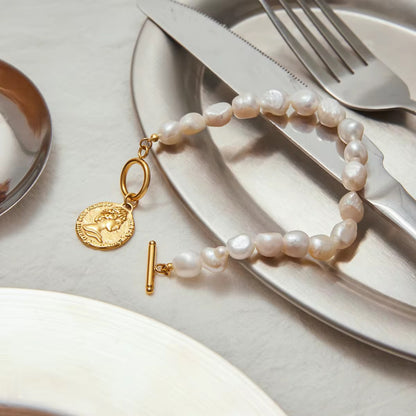 Vintage Classic Queen Bracelet