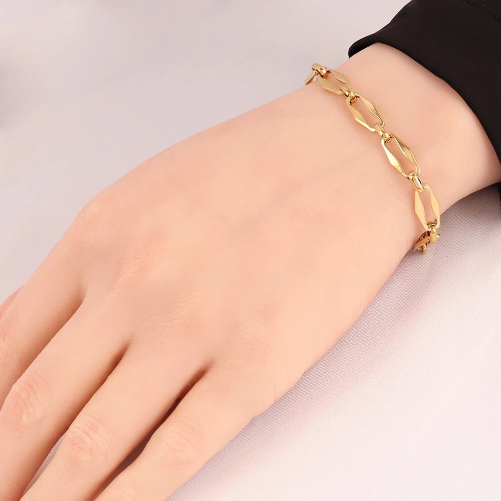 Grace Chain Bracelet