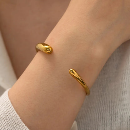 Pure Grace Bracelet