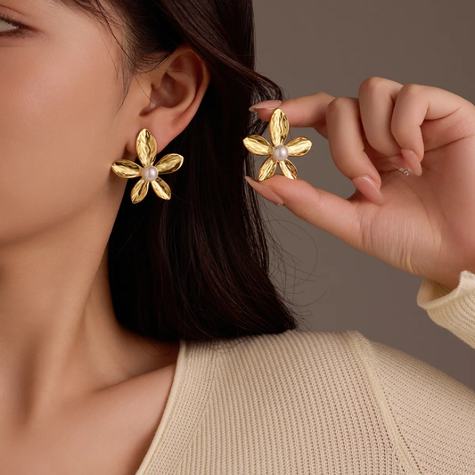 Lily Spark Earrings
