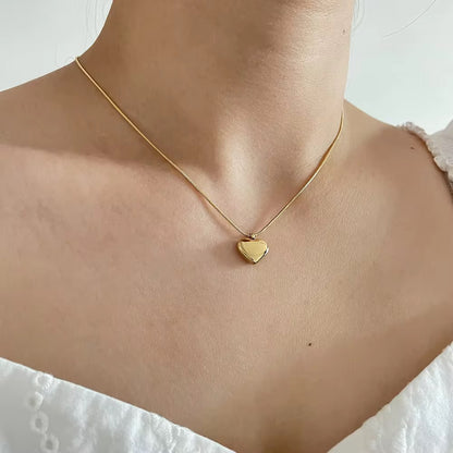 Sleek Heart Neckchain