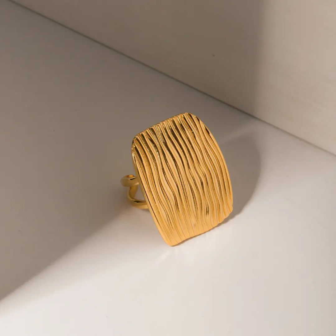 Radiant Edge Ring