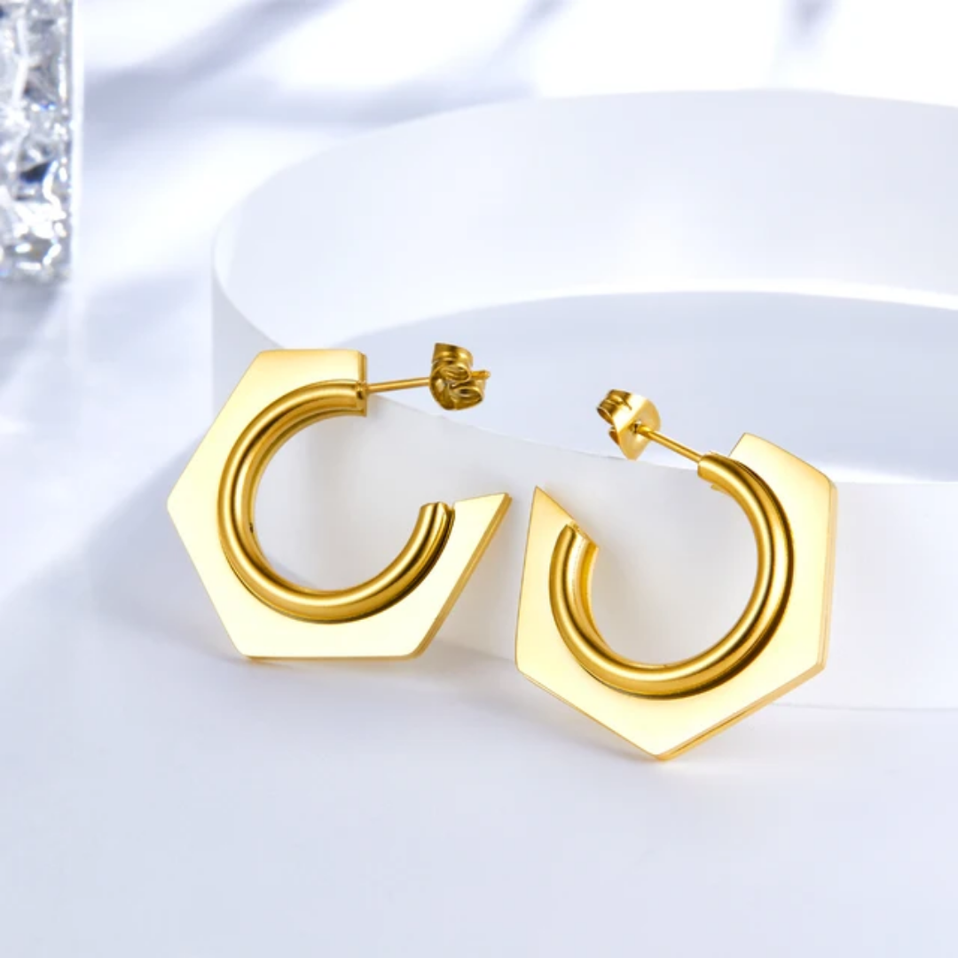 Eterna Hoop Earrings