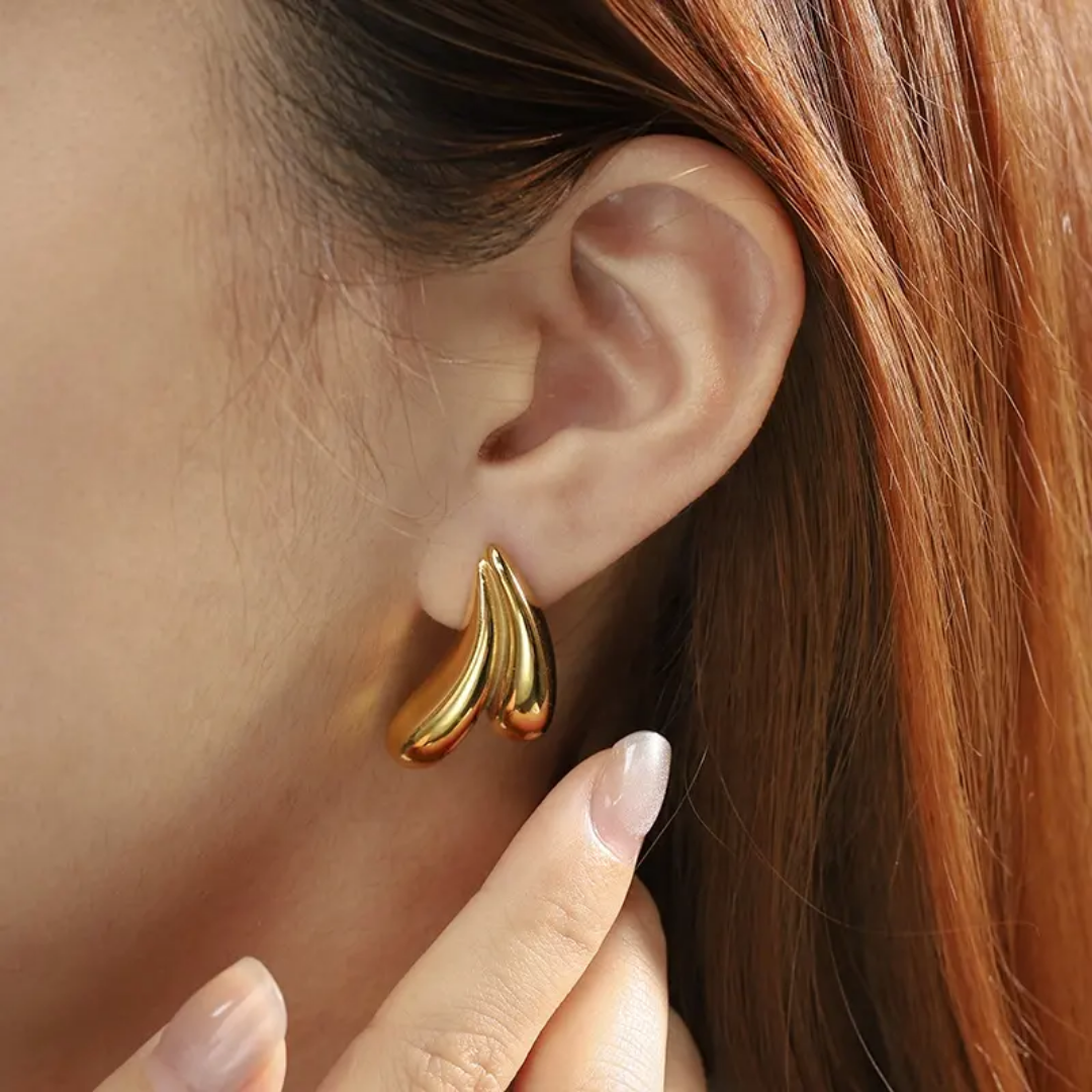 Lustrous Mirage Earrings
