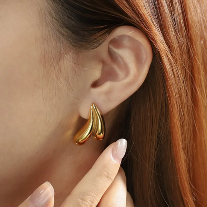 Lustrous Mirage Earrings