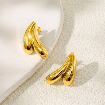 Lustrous Mirage Earrings